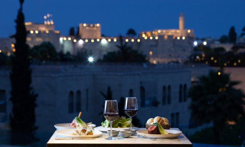 "ורנדה": ארוחה טעימה מול הנוף הירושלמי