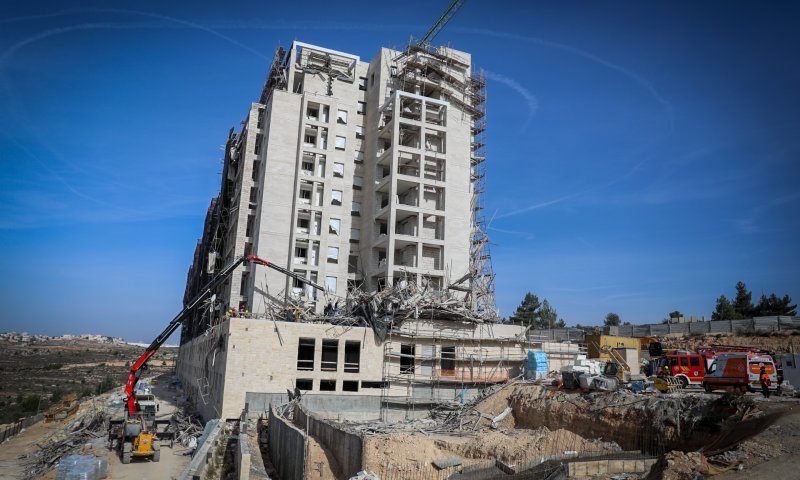 אסון הפיגומים: עוכבו 3 חשודים