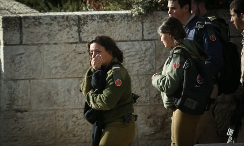 הייתי בארמון הנציב, בבקשה &ndash; תפסיקו