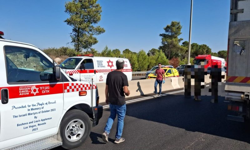 אירוע ירי בכביש 443: שני הרוגים ו-2 פצועים, הרקע פלילי