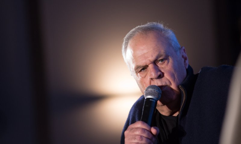 הלם: העיתונאי רוני דניאל הלך לעולמו