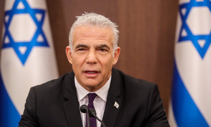 לפיד מבהיר: "על כל ירי ובלון &ndash; נגיב מהר ובכוח"