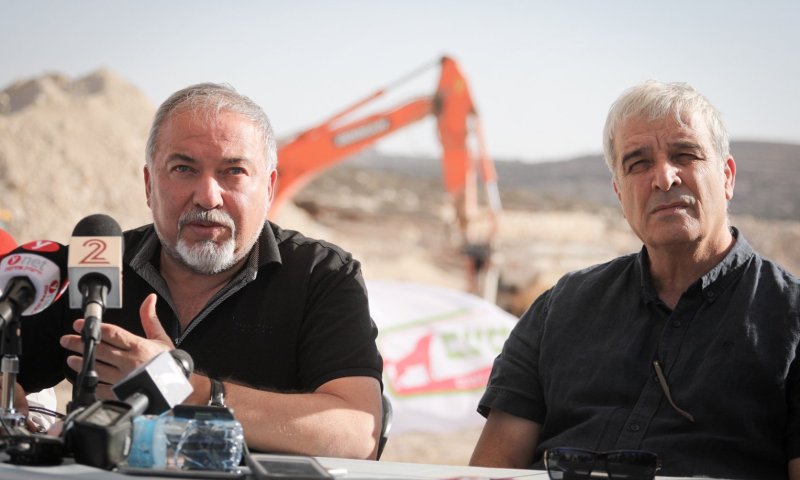 ליברמן: "הטרור הפלסטיני היה לפני ההתנחלויות"