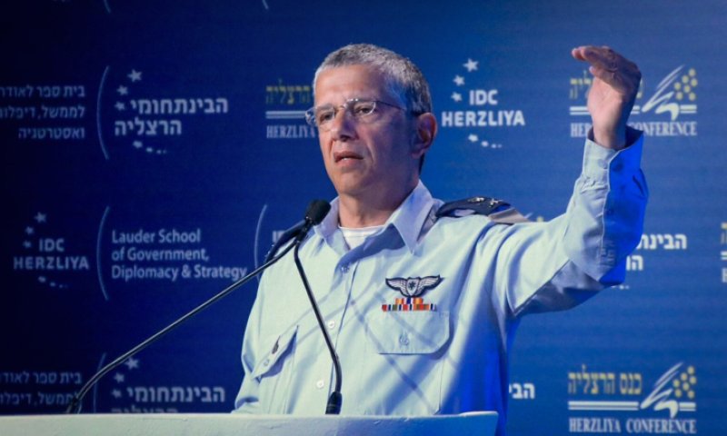 המינוי הראשון של גנץ במשרד הביטחון