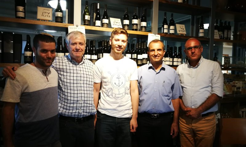 יאיר נתניהו הגיע לגוש עציון וביקר בנתיב האבות