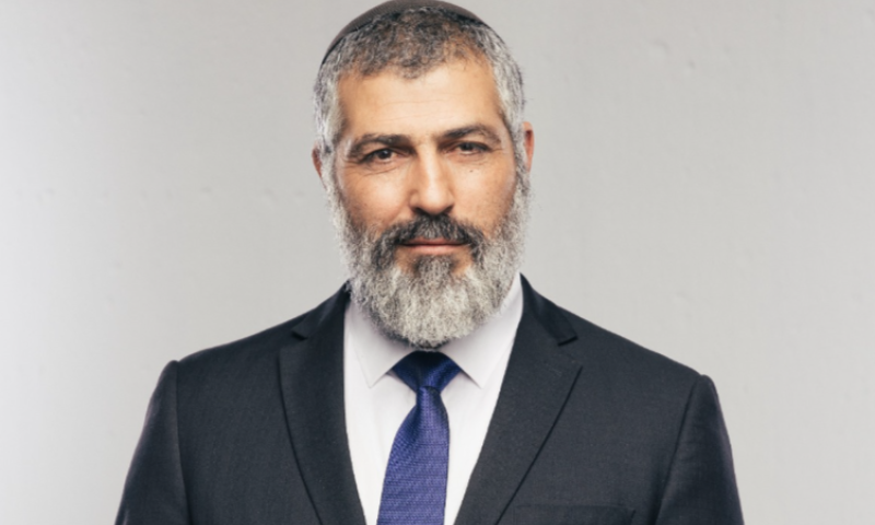 אחרי שהטריף את הרשת: צבי יחזקאלי שם סוף לתעלומה