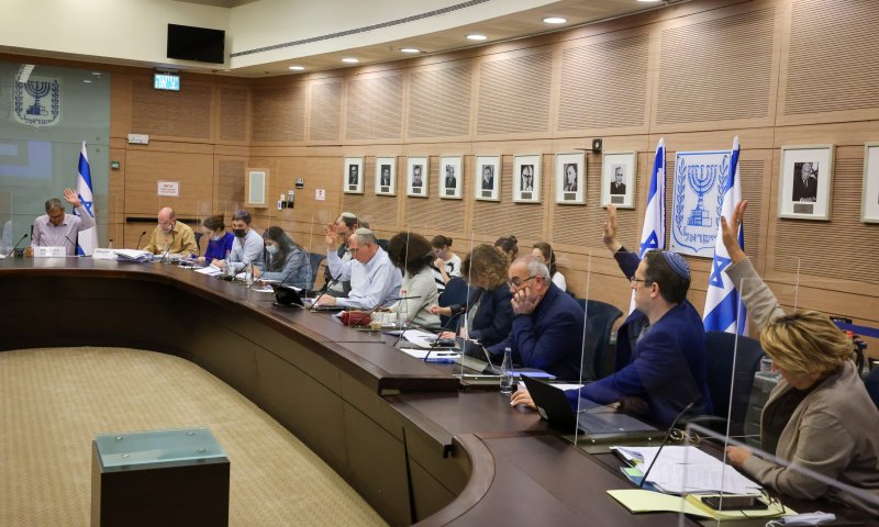 הסיכוי האחרון: למה ח"כים עדיין רצים לאשר חקיקה?