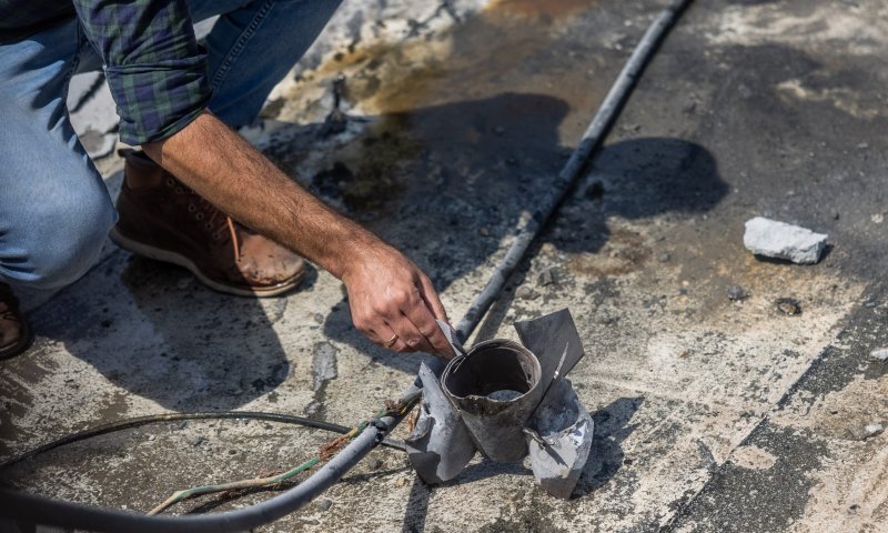 הפגיעה בנהריה: חלקי מיירט שגרמו לשריפה