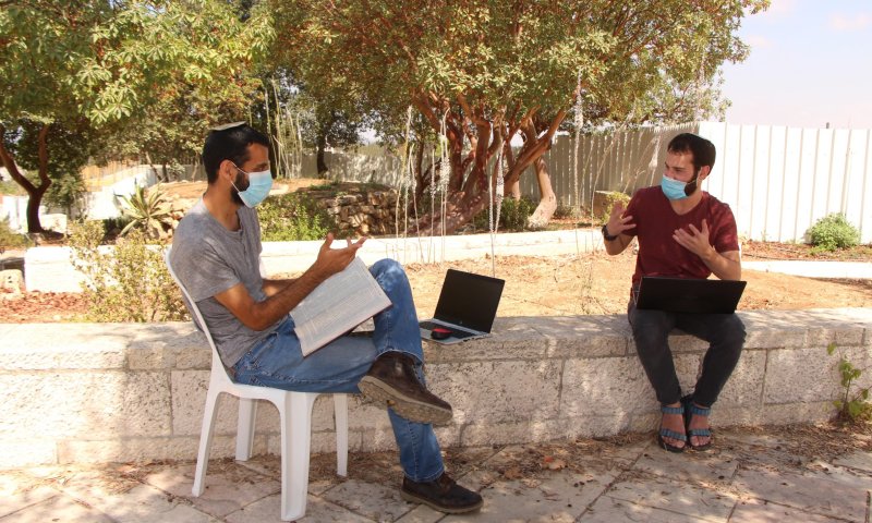 פרויקט לימוד הלכה ייחודי לילדים בחג סוכות