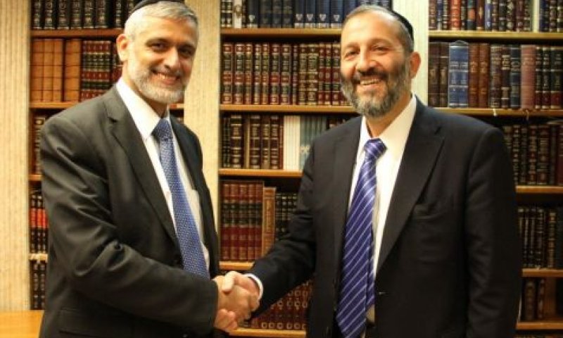 מקורבי ומתנגדי ישי: "תנו לו לרוץ לבד"