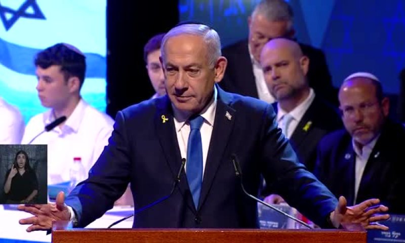 מביך: נתניהו שכח איך קוראים לבן שלו. צפו