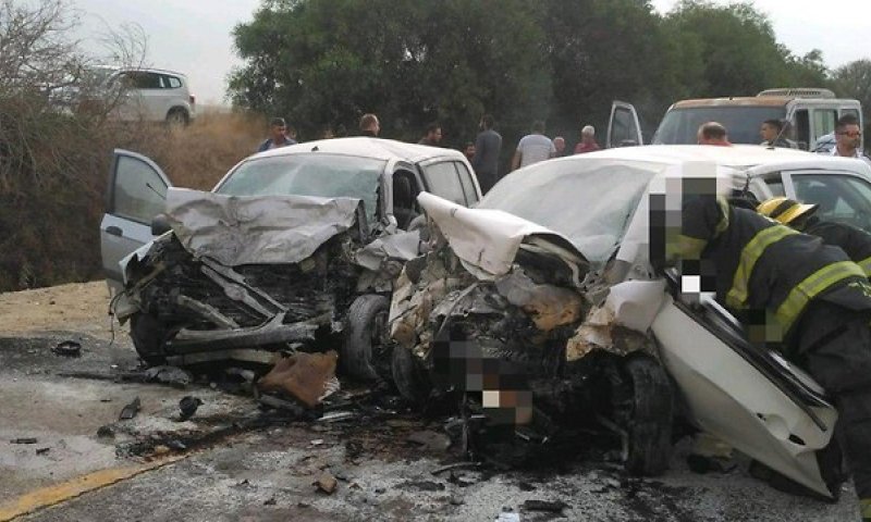 שתי הרוגות בהתנגשות חזיתית בדרום