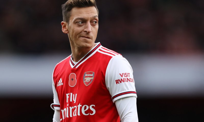 מסוט אוזיל פורש: " זה היה מסע מדהים"