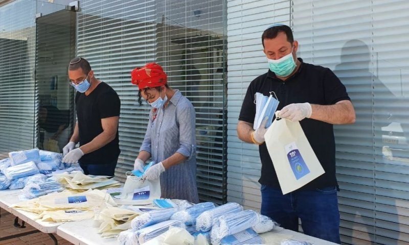 השומרון יוצא למאבק: "הגבילו את מחיר המסיכות"