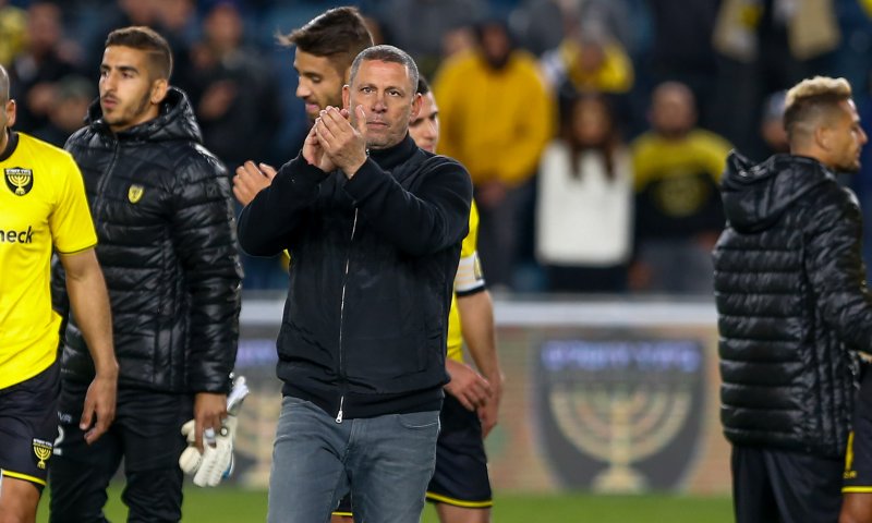 קלינגר ביקש להתפטר; חוגג לא קיבל את ההתפטרות