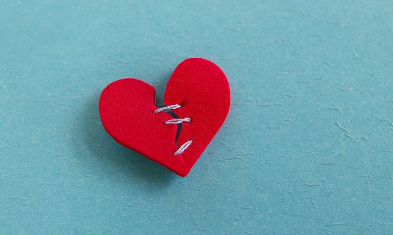 להתגרש ולהישאר בחיים: כך תתמודדו עם פירוק המשפחה