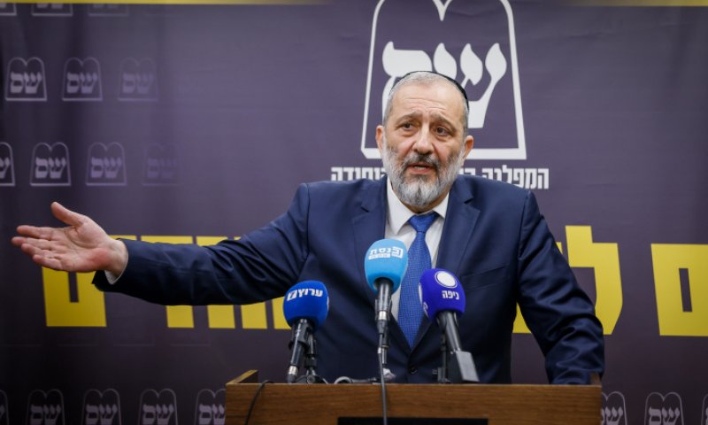 זה המועמד של ש"ס לתפקיד הרב הראשי