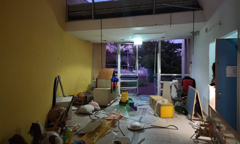 במטח לקרית שמונה: נזק למעון יום. צפו