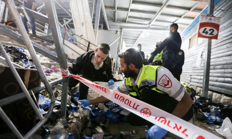 אסון מירון: מנדלבליט מקפיא את החקירה הפלילית