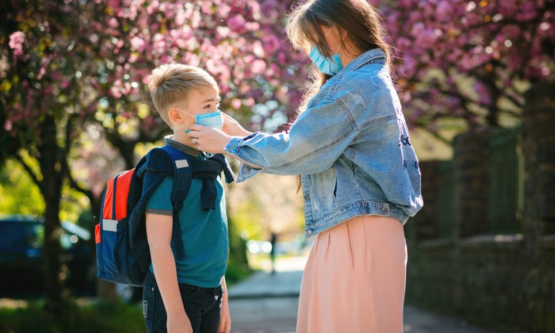 איך עוזרים לילדים להתמודד עם תקופת הקורונה?