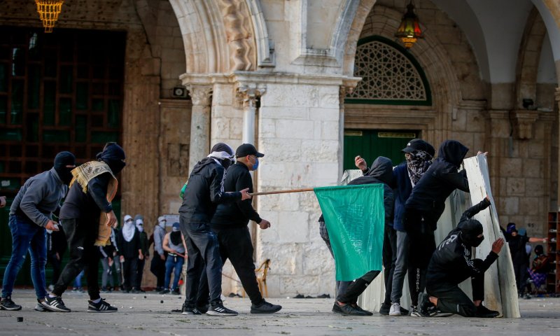 פרס לטרור: הר הבית נסגר ליהודים עד להודעה חדשה