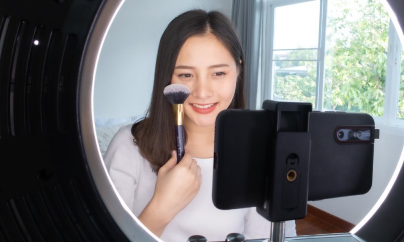 רינג תאורה: המדריך לביוטרית המתחילה