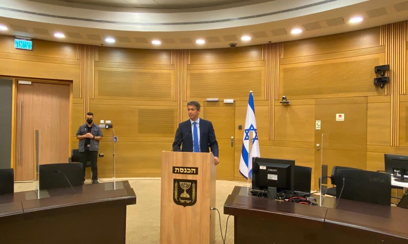 הנדל והאוזר הודיעו: דרך ארץ מצטרפים לגדעון סער