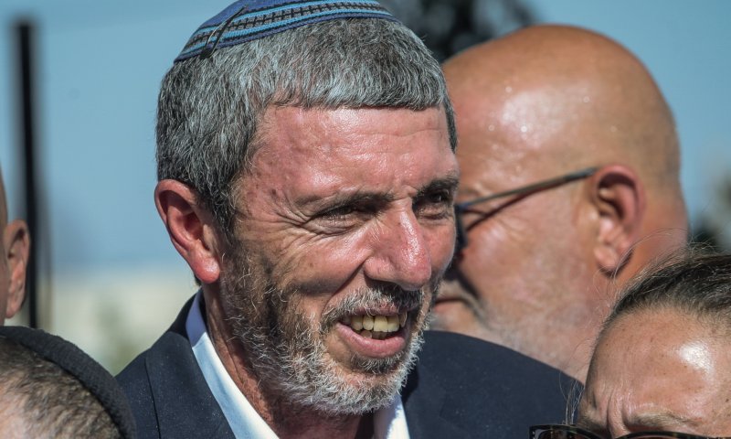 הרב רפי פרץ: לא לגרש את ילדי העובדות הזרות