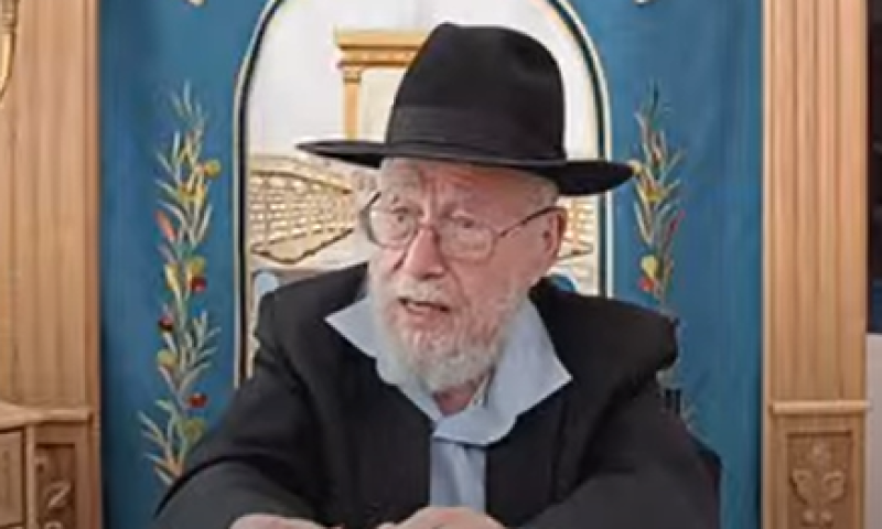 הרב דב ליאור חושף את סיפור ההצלה האישי שלו