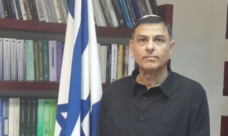 הבית היהודי במתקפה נגד ניר ברקת