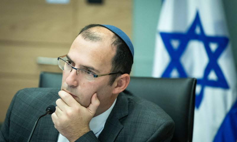 לא מחכה: רוטמן הגיש רפורמה משפטית עצמאית