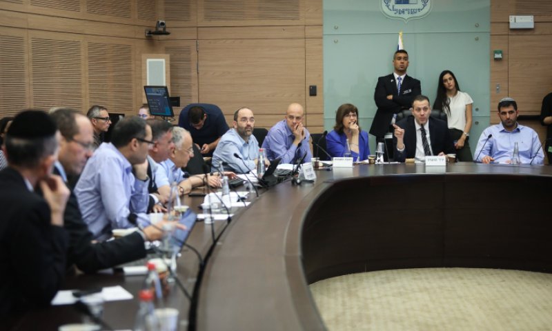 בדרך לבחירות? הצעת חוק לפיזור הכנסת אושרה