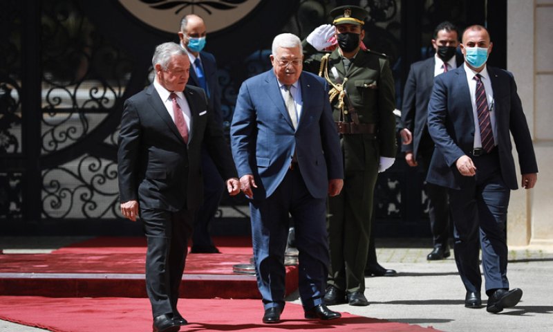 אבו מאזן בהלווית שירין: "נפנה לבית הדין בהאג"