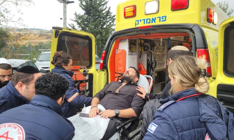 לשכתו של אלמוג כהן מעדכנת במצבו הרפואי