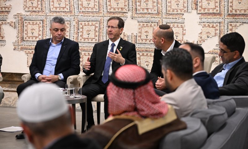 לקראת שלום היסטורי? הרצוג: "ישנה את הדיאלוג בין בני אברהם"