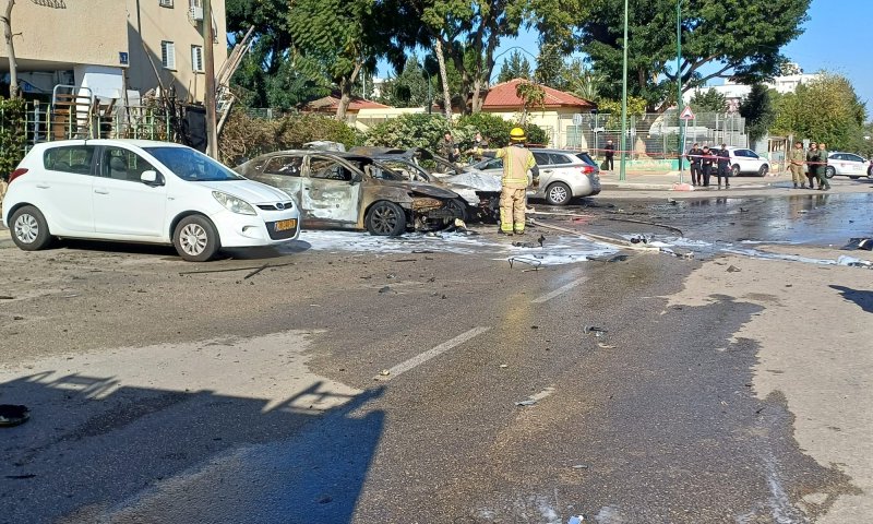 חשד לחיסול בנתניה: אדם אותר ברכב שעלה באש