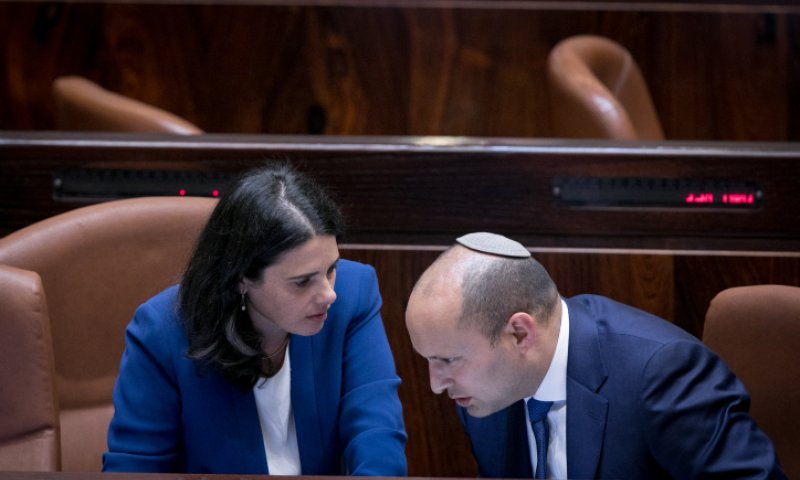 "השנאה לביבי מעבירה את שקד ובנט על דעתם ודתם"