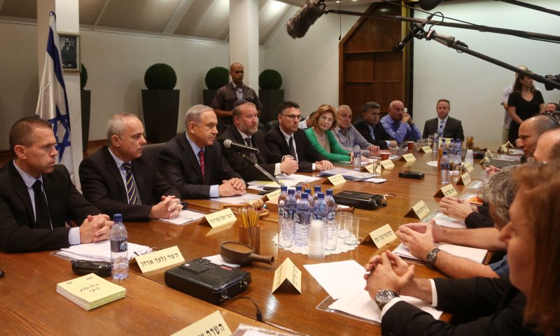 במקום לדבר: לספח את גוש עציון. עכשיו