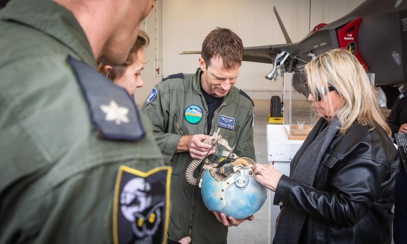 צה"ל מסר את הקסדה של דניאל גורי הי"ד למשפחתו