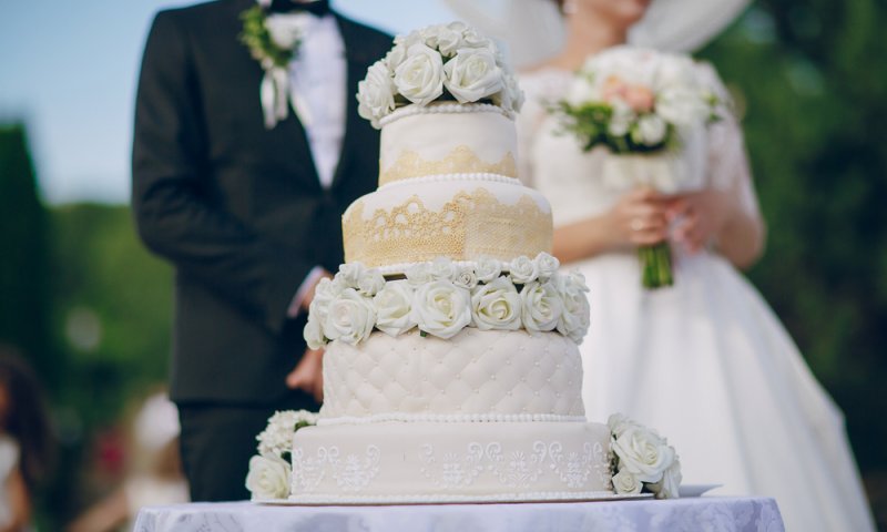 בריטניה: 58 אורחים בחתונה אושפזו בעקבות הרעלת מזון