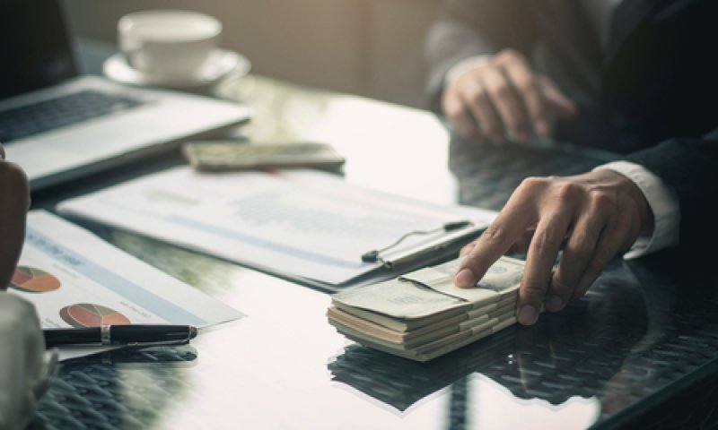 בעלי אתר האינטרנט נקנסו- בעלי העסקים נרתמו