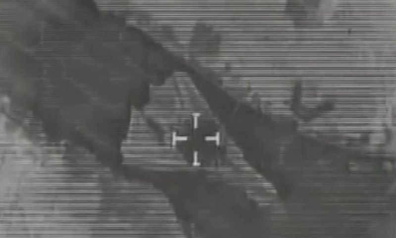 חיל האוויר תקף שלושה מטוסי קרב איראנים מסוג F14 | צפו