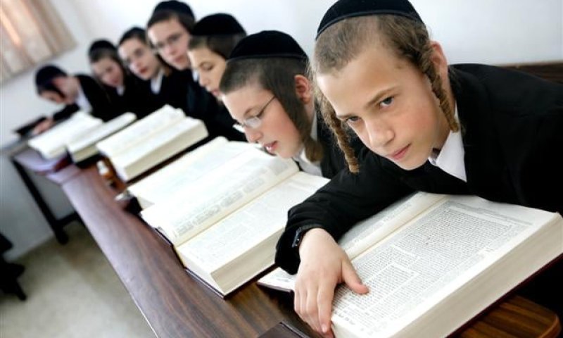 פרופ' סופר: ב- 2030 יהיה רוב דתי וחרדי במדינת ישראל