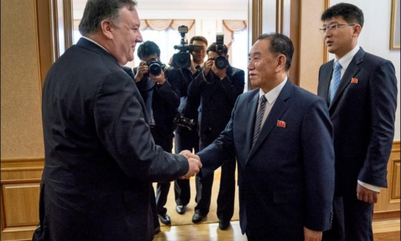 צפון קוריאה מאיימת: "נשקול מחדש את הפיוס"