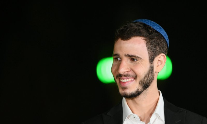 יאיר שרקי לרב יצחק יוסף: "בוא נתחיל מזה"