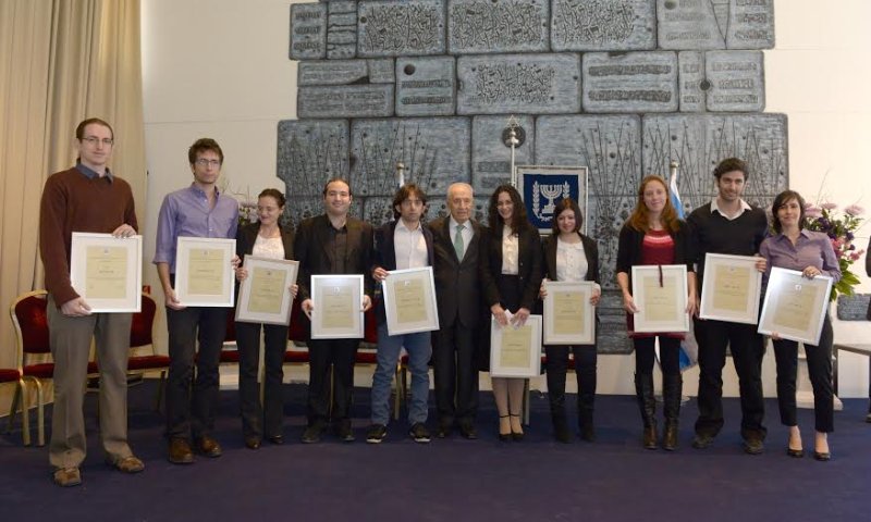 מלגות לעשרת החוקרים המצטיינים בתחום חקר המוח