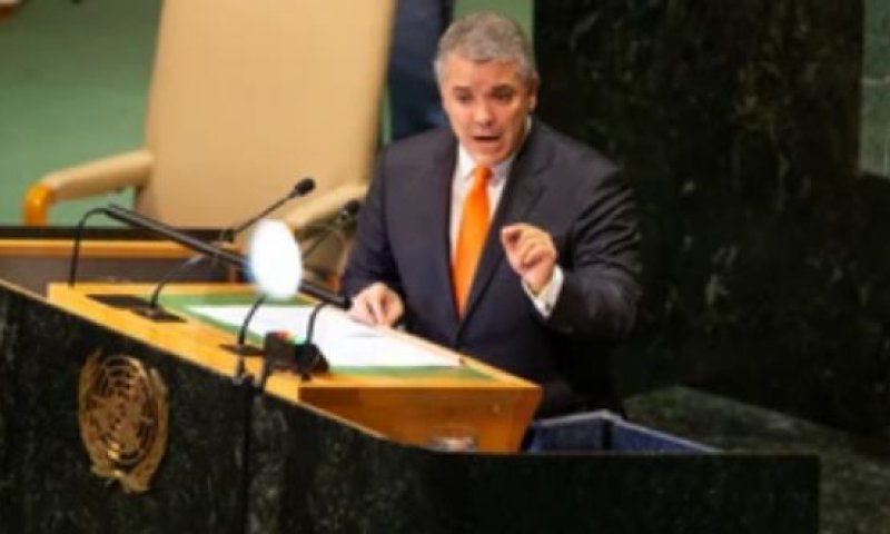 נשיא קולומביה מאיים: ננתק את היחסים עם ישראל