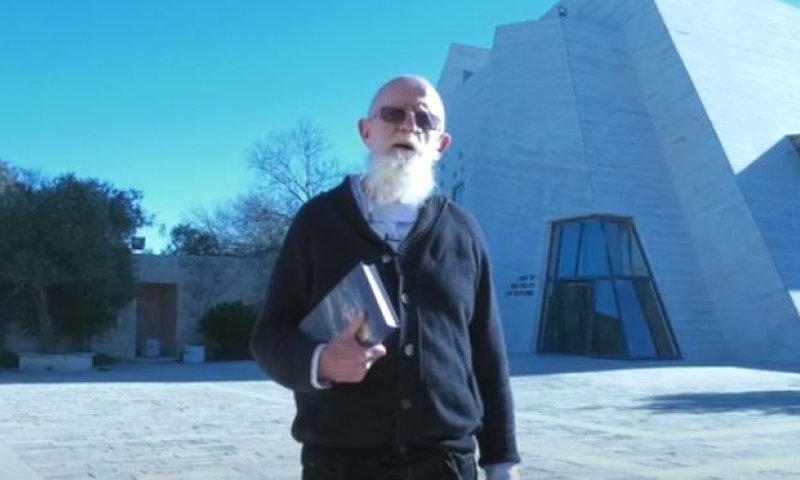 הרב מדן: "אנדרטאות חיות, לא לוחות שיש"