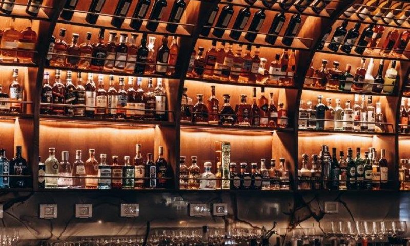 חובבי בשרים ויינות? מסעדת "וין אנד ויאנדה" היא בדיוק בשבילכם