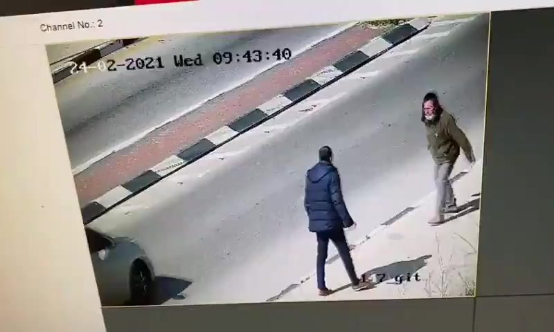 צפו: כך הציל את עצמו תושב בית אל מפיגוע דקירה